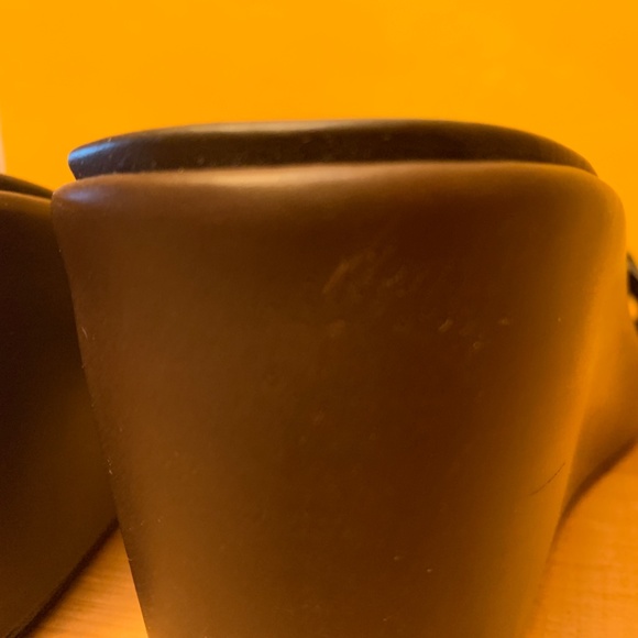 Like New!  Prada leather sandals - Picture 7 of 12